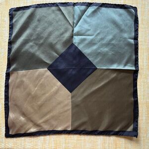 Ashear Silk Hand rolled Scarf Colorblok Square Geometric